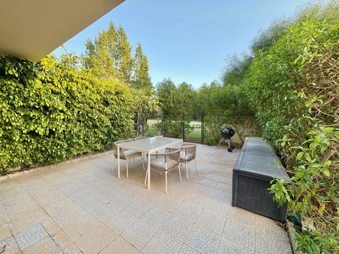 Moradia T3 para Venda em Quarteira Foto 37