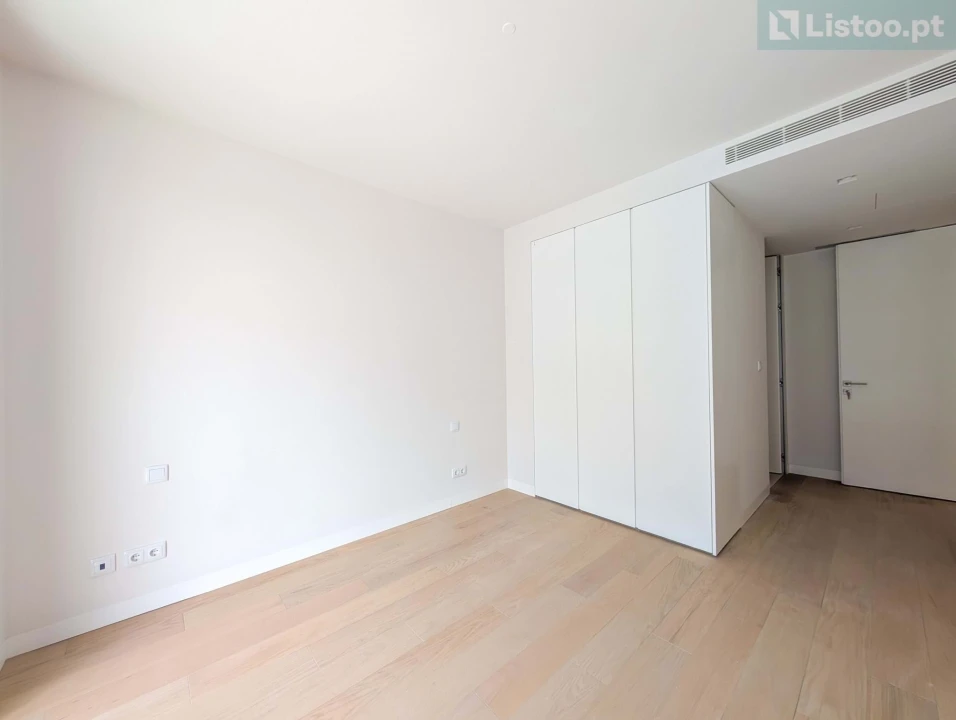 Apartamento T2 para Venda em Algés, Linda-A-Velha e Cruz Quebrada-Dafundo Foto 26