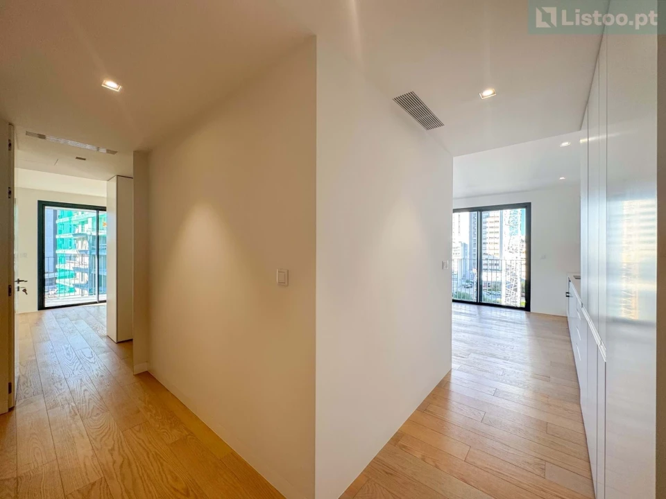 Apartamento T2 para Venda em Algés, Linda-A-Velha e Cruz Quebrada-Dafundo Foto 12