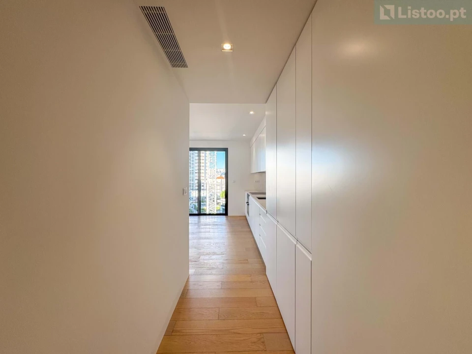 Apartamento T2 para Venda em Algés, Linda-A-Velha e Cruz Quebrada-Dafundo Foto 13