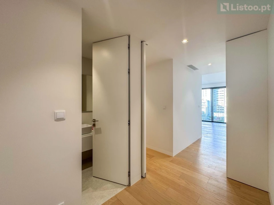 Apartamento T2 para Venda em Algés, Linda-A-Velha e Cruz Quebrada-Dafundo Foto 15