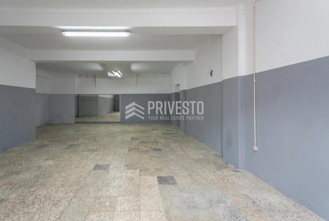 Negócio para Venda em Agualva e Mira-Sintra Foto 1