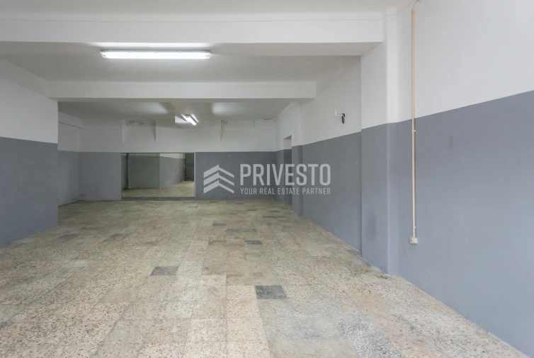 Negócio para Venda em Agualva e Mira-Sintra Foto 1