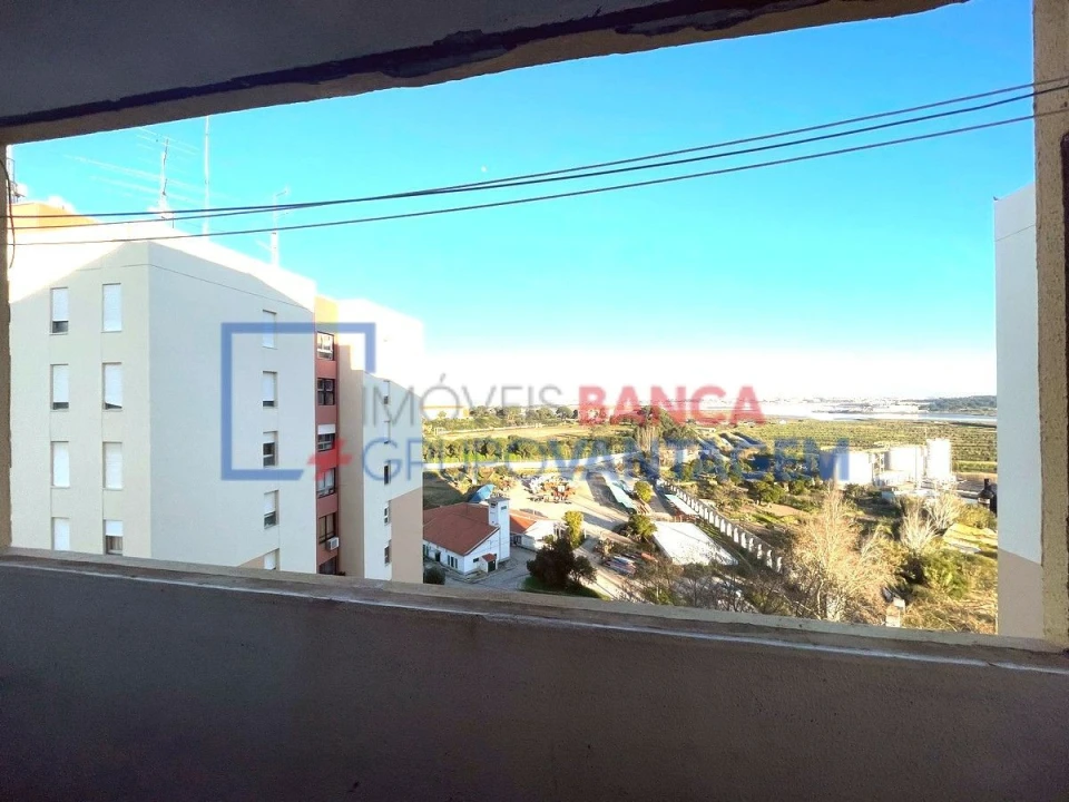 Apartamento T3 para Venda em Corroios Foto 19