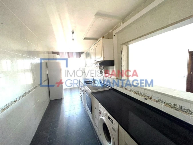 Apartamento T3 para Venda em Corroios Foto 2
