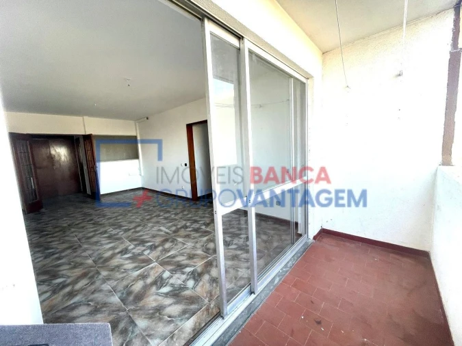 Apartamento T3 para Venda em Corroios Foto 17