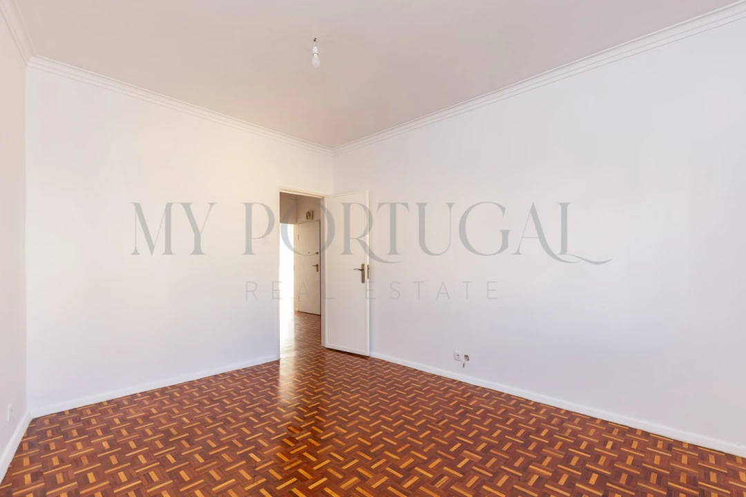 Apartamento T2 para Arrendamento em Falagueira-Venda Nova Foto 9