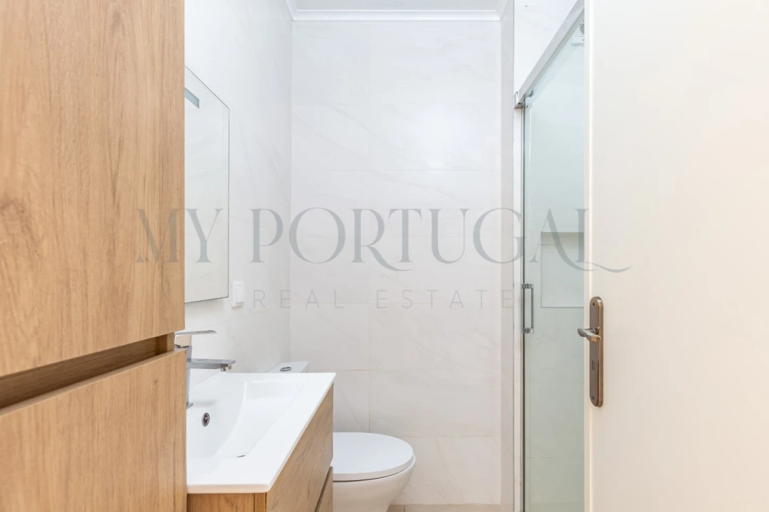 Apartamento T2 para Arrendamento em Falagueira-Venda Nova Foto 11