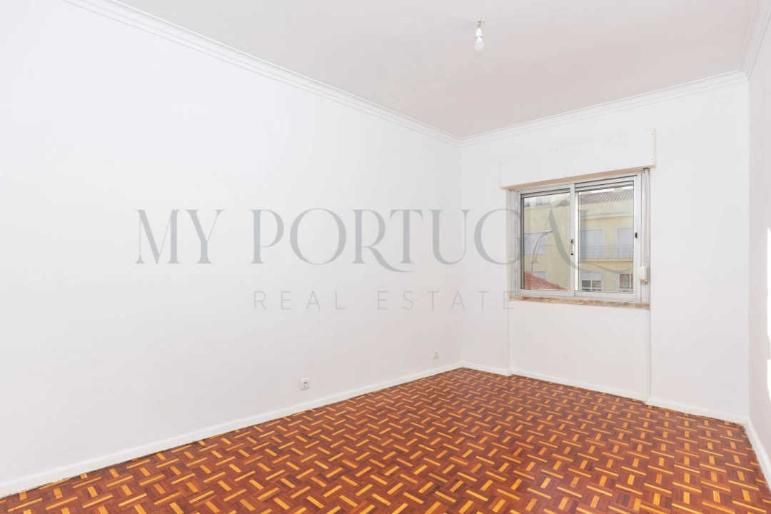 Apartamento T2 para Arrendamento em Falagueira-Venda Nova Foto 12