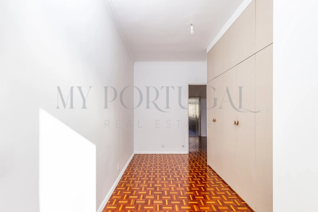 Apartamento T2 para Arrendamento em Falagueira-Venda Nova Foto 17