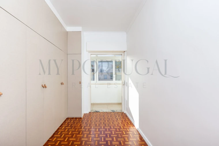 Apartamento T2 para Arrendamento em Falagueira-Venda Nova Foto 14