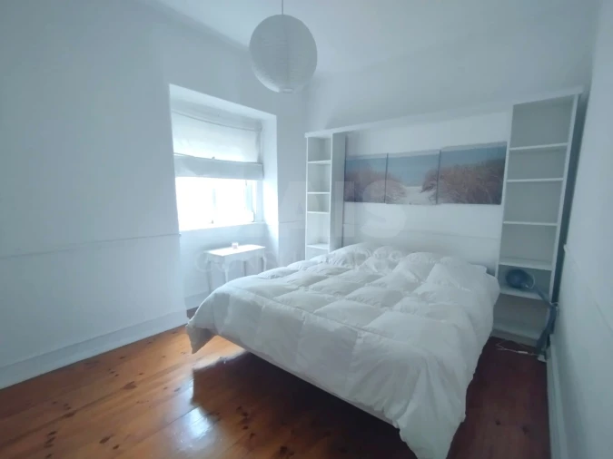 Apartamento T2 para Arrendamento em Algés, Linda-A-Velha e Cruz Quebrada-Dafundo Foto 6