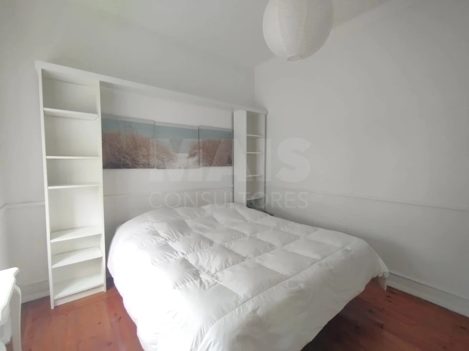 Apartamento T2 para Arrendamento em Algés, Linda-A-Velha e Cruz Quebrada-Dafundo Foto 4