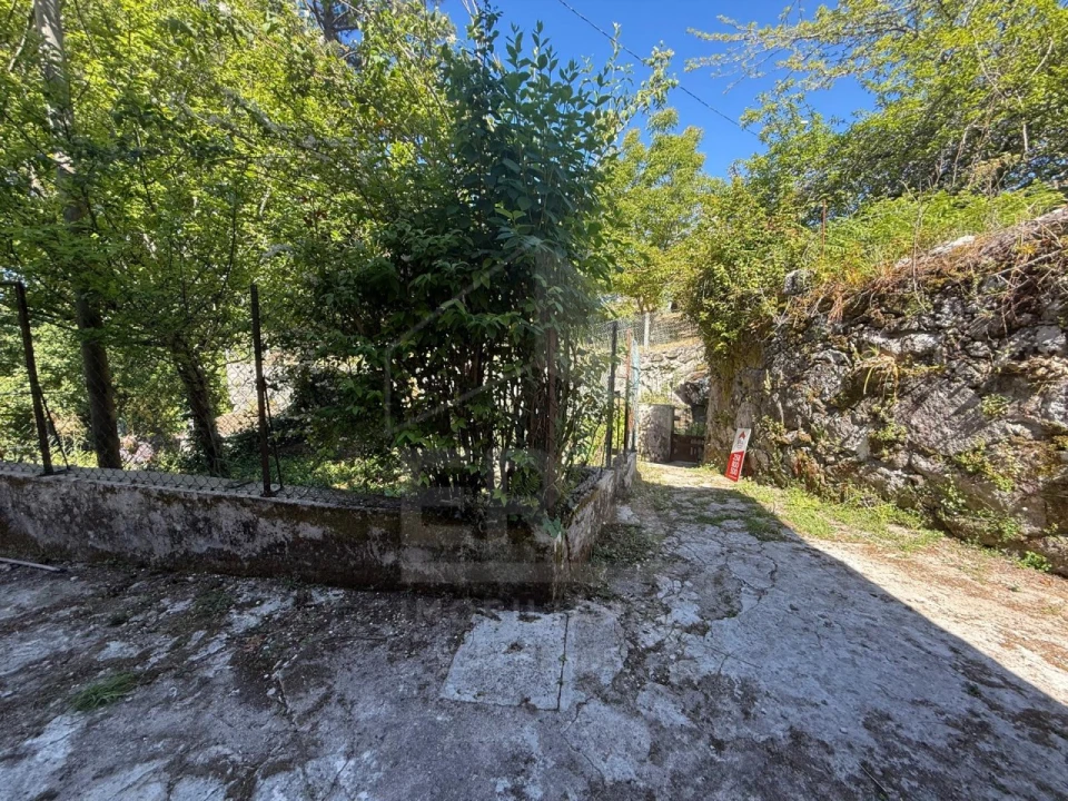 Moradia T3 para Venda em Areosa Foto 3