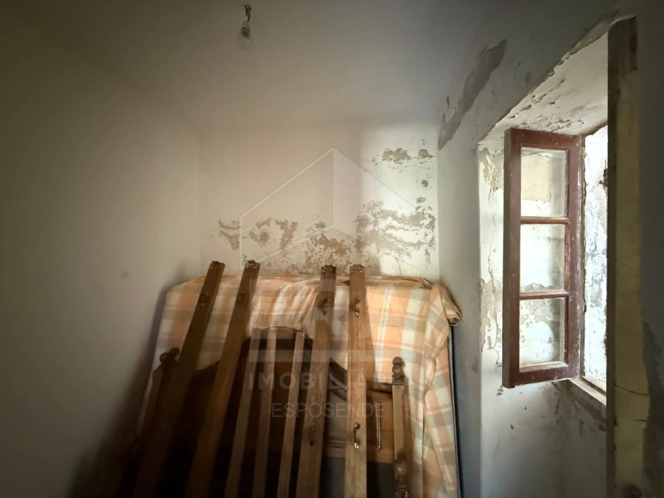 Moradia T3 para Venda em Areosa Foto 16