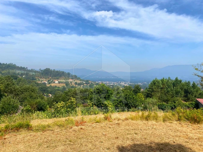 Terreno para Venda em Geraz do Lima (Santa Maria, Santa Leocádia, Moreira), Deão Foto 2
