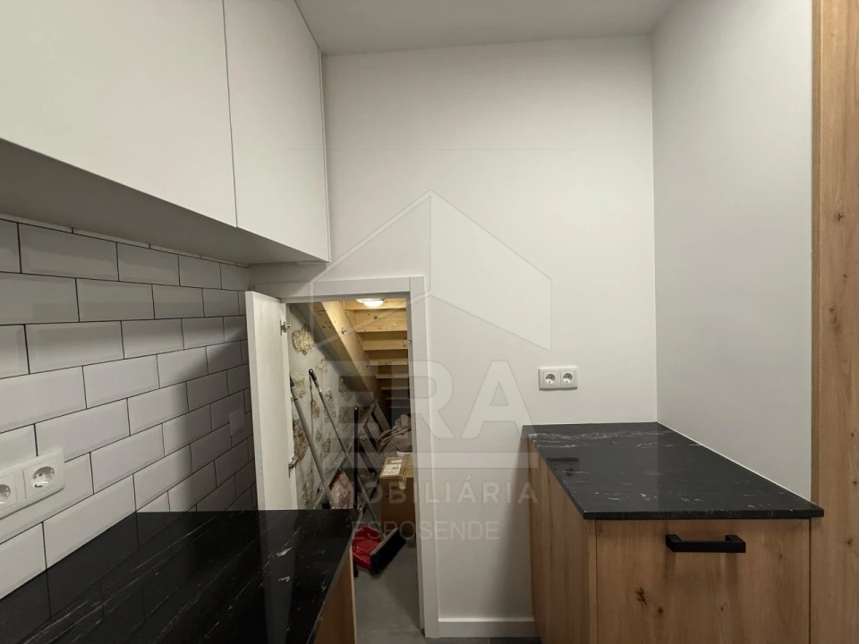 Moradia T2 para Venda em Santa Maria Maior e Monserrate e Meadela Foto 5