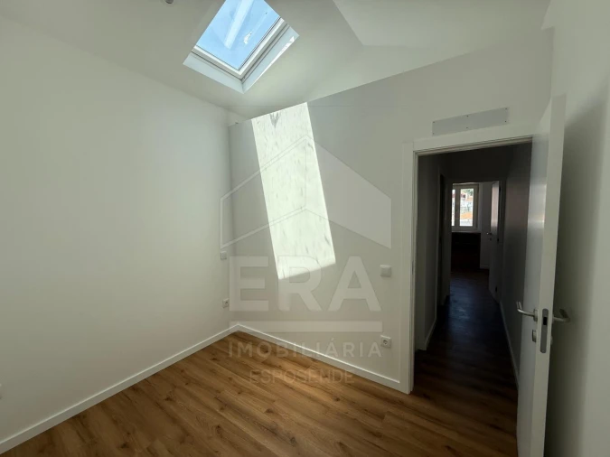 Moradia T2 para Venda em Santa Maria Maior e Monserrate e Meadela Foto 11