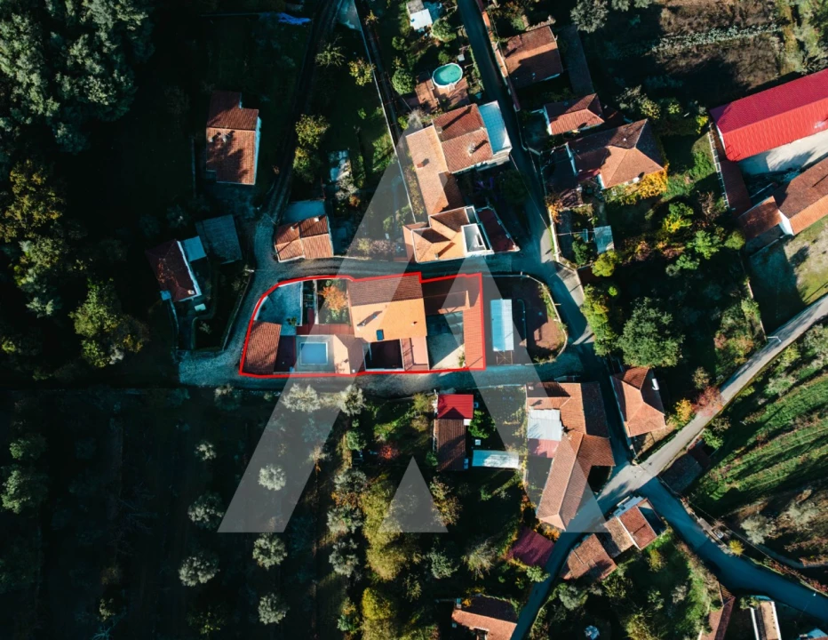 Moradia T3 para Venda em Lavegadas Foto 36