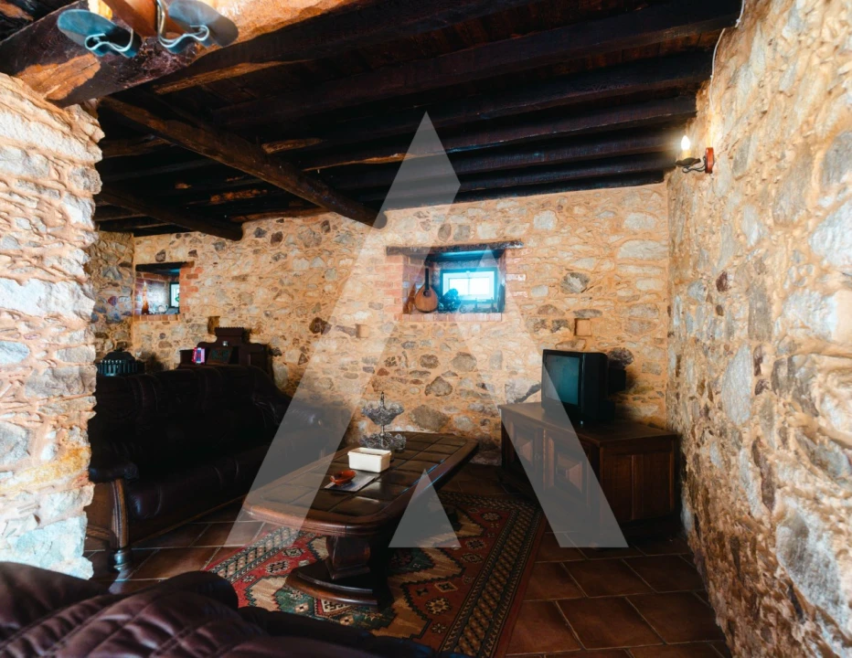 Moradia T3 para Venda em Lavegadas Foto 23