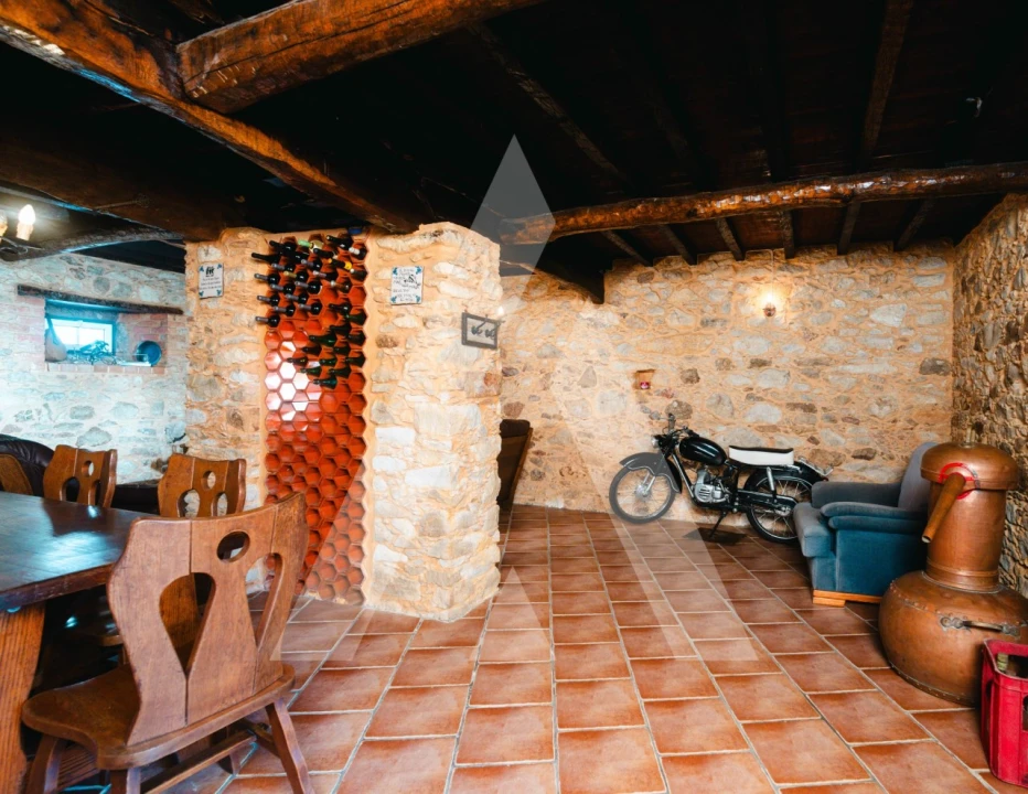 Moradia T3 para Venda em Lavegadas Foto 24