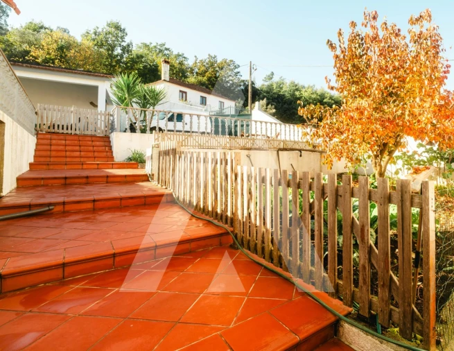 Moradia T3 para Venda em Lavegadas Foto 32