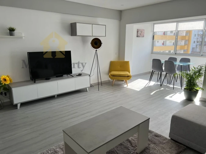 Apartamento T1 para Venda em Albufeira e Olhos de Água Foto 1