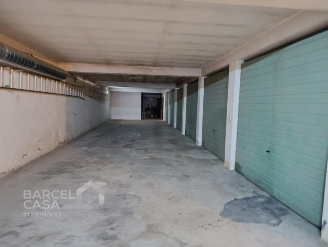 Garagem para Venda em Galegos (São Martinho) Foto 5