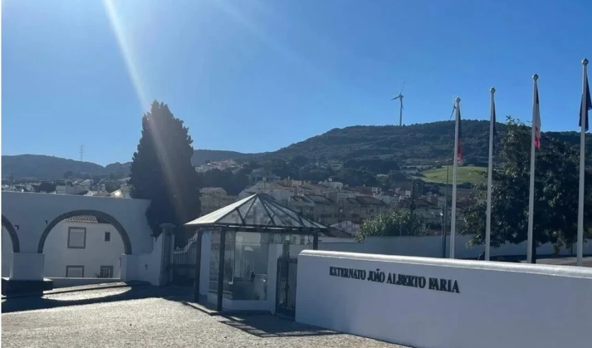 Terreno para Venda em Arruda dos Vinhos Foto 3