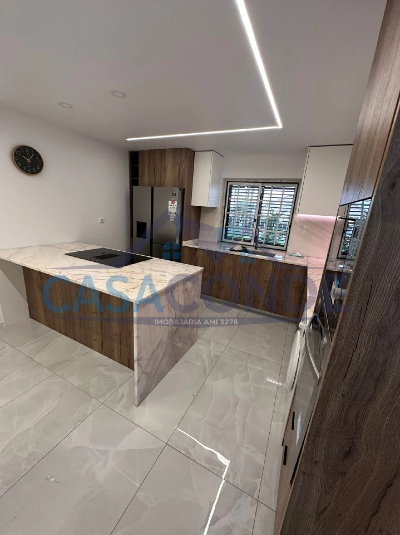 Moradia T4 para Venda em Fernao Ferro Foto 23