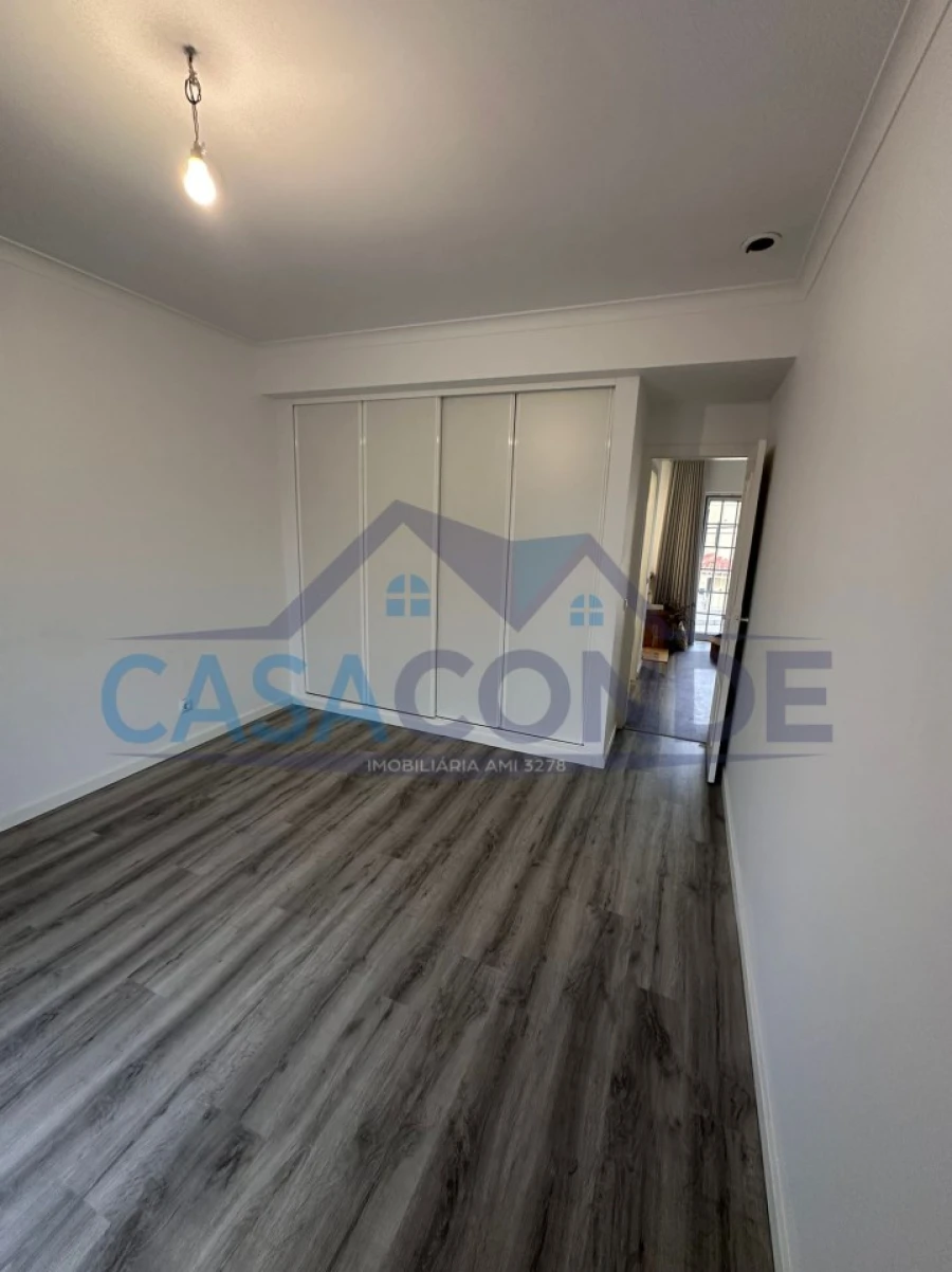 Moradia T4 para Venda em Fernao Ferro Foto 27