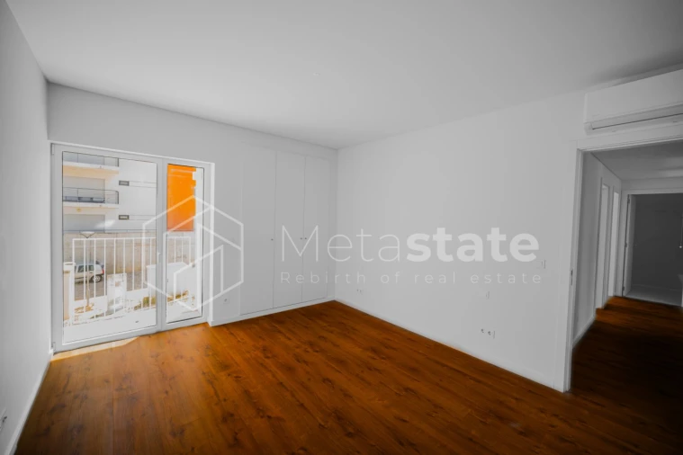 Apartamento T3 para Venda em Seixal, Arrentela e Aldeia de Paio Pires Foto 22