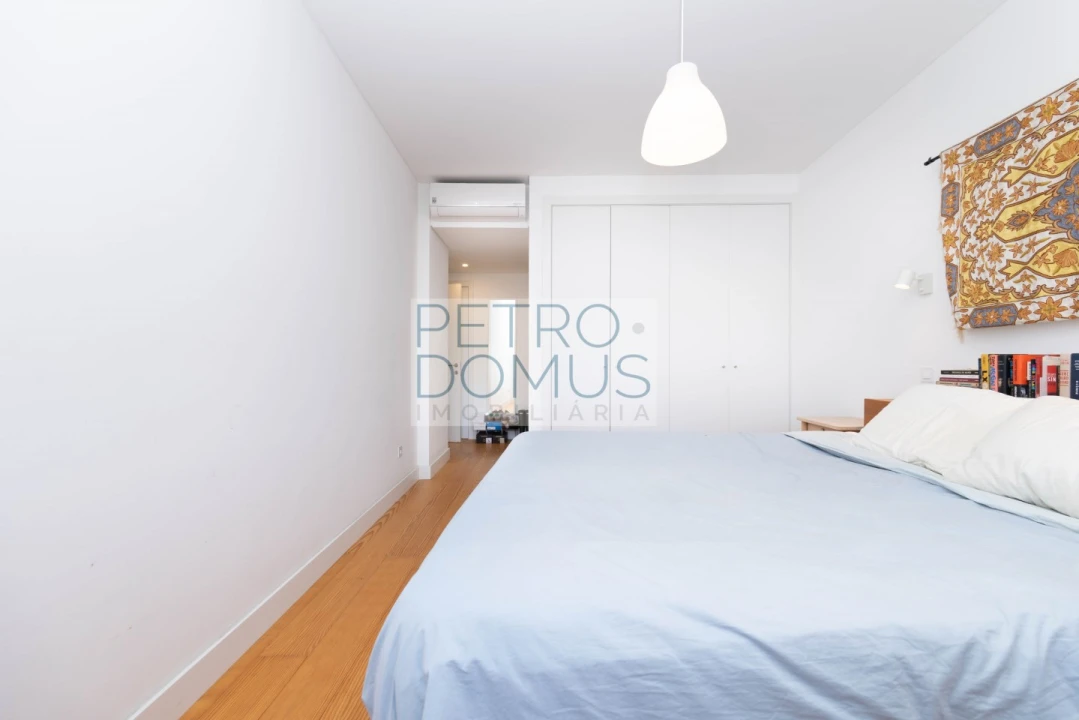 Apartamento T3 para Venda em Seixal, Arrentela e Aldeia de Paio Pires Foto 15