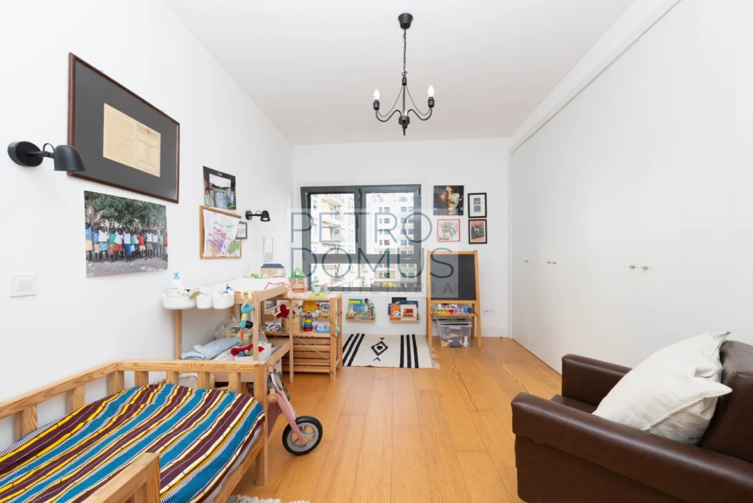 Apartamento T3 para Venda em Seixal, Arrentela e Aldeia de Paio Pires Foto 18