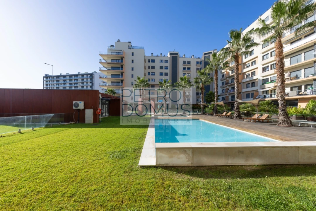 Apartamento T3 para Venda em Seixal, Arrentela e Aldeia de Paio Pires Foto 27