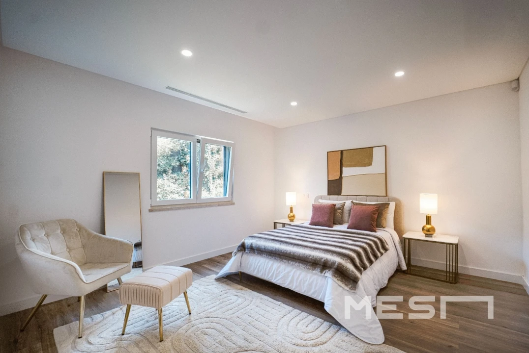 Moradia T4 para Venda em Charneca de Caparica e Sobreda Foto 28