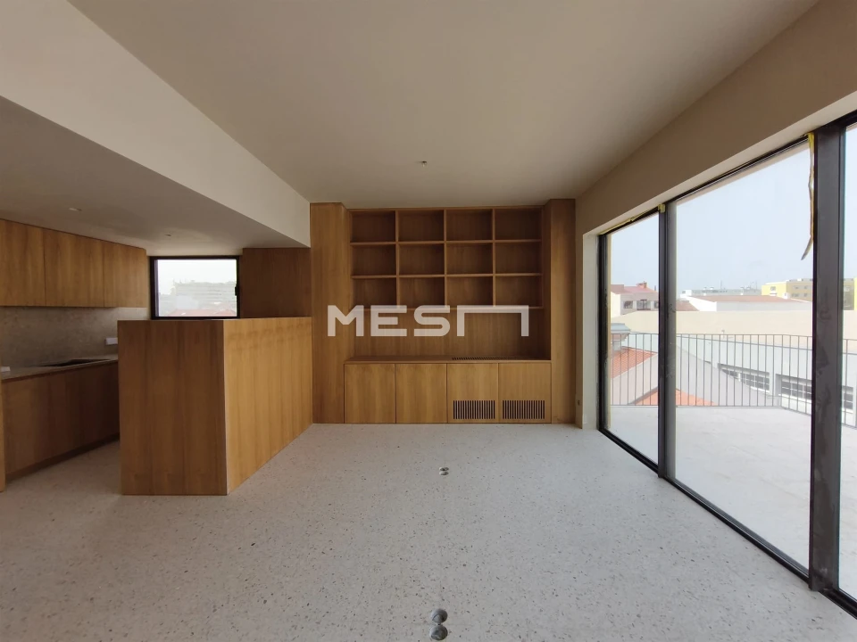 Apartamento T2 para Venda em Alvalade Foto 5