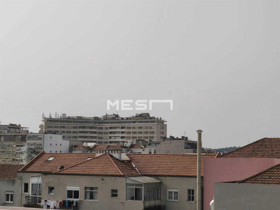 Apartamento T2 para Venda em Alvalade Foto 29