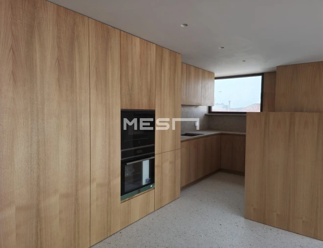 Apartamento T2 para Venda em Alvalade Foto 8