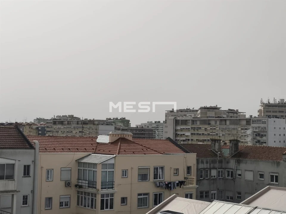 Apartamento T2 para Venda em Alvalade Foto 28