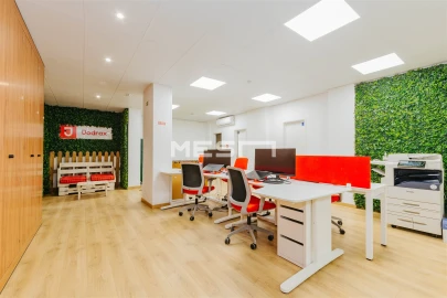 Escritório para Arrendamento em Lumiar