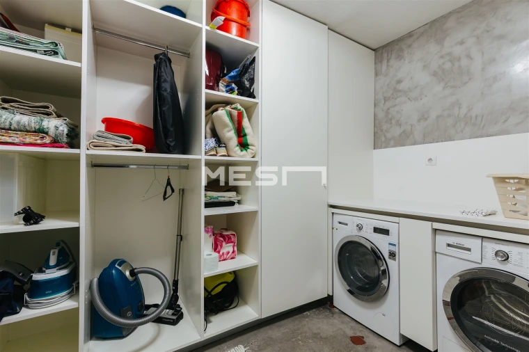 Moradia T4 para Venda em Alvalade Foto 26