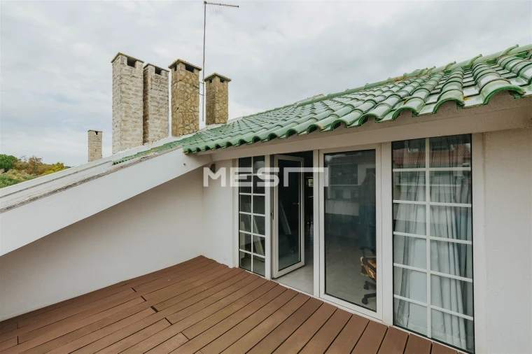 Moradia T4 para Venda em Alvalade Foto 24