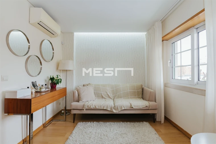 Moradia T4 para Venda em Alvalade Foto 18