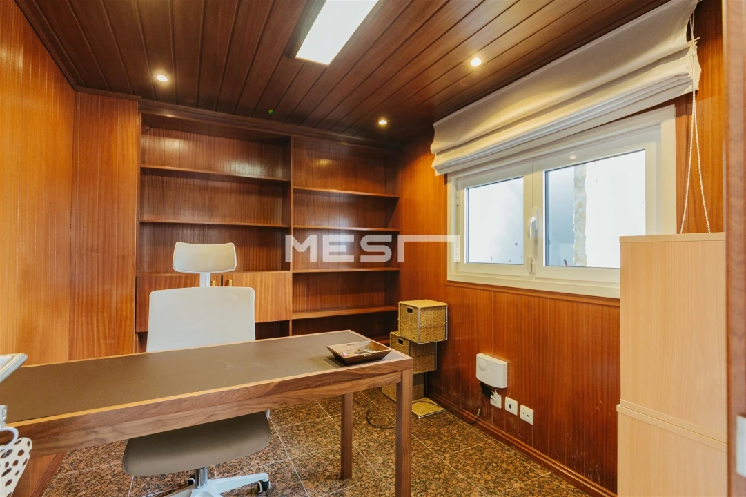 Moradia T4 para Venda em Alvalade Foto 25