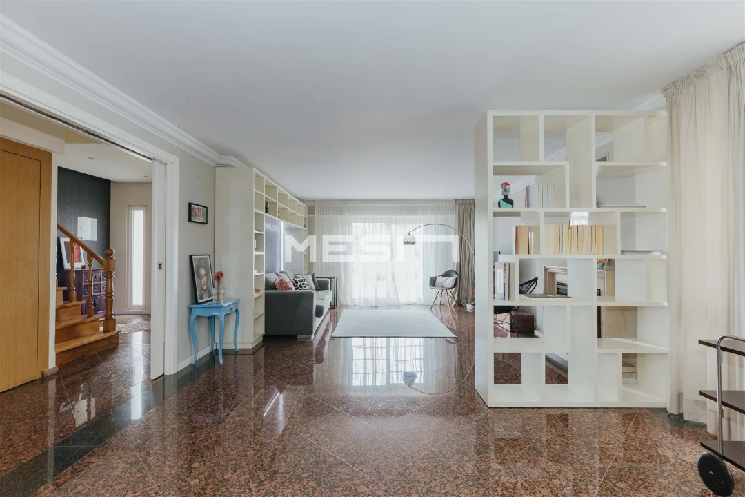 Moradia T4 para Venda em Alvalade Foto 8