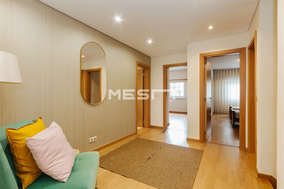 Moradia T4 para Venda em Alvalade Foto 15