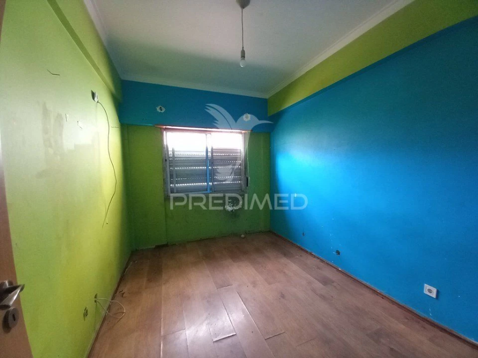 Apartamento T2 para Venda em Póvoa de Santo Adrião e Olival Basto Foto 5