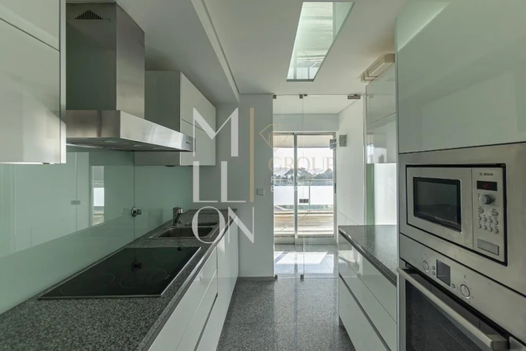 Apartamento T4 para Venda em Aldoar, Foz do Douro e Nevogilde Foto 7