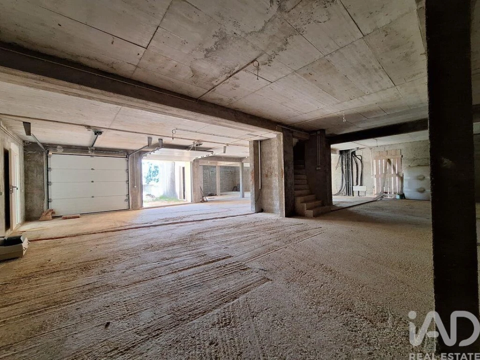 Moradia T4 para Venda em Além da Ribeira e Pedreira Foto 31